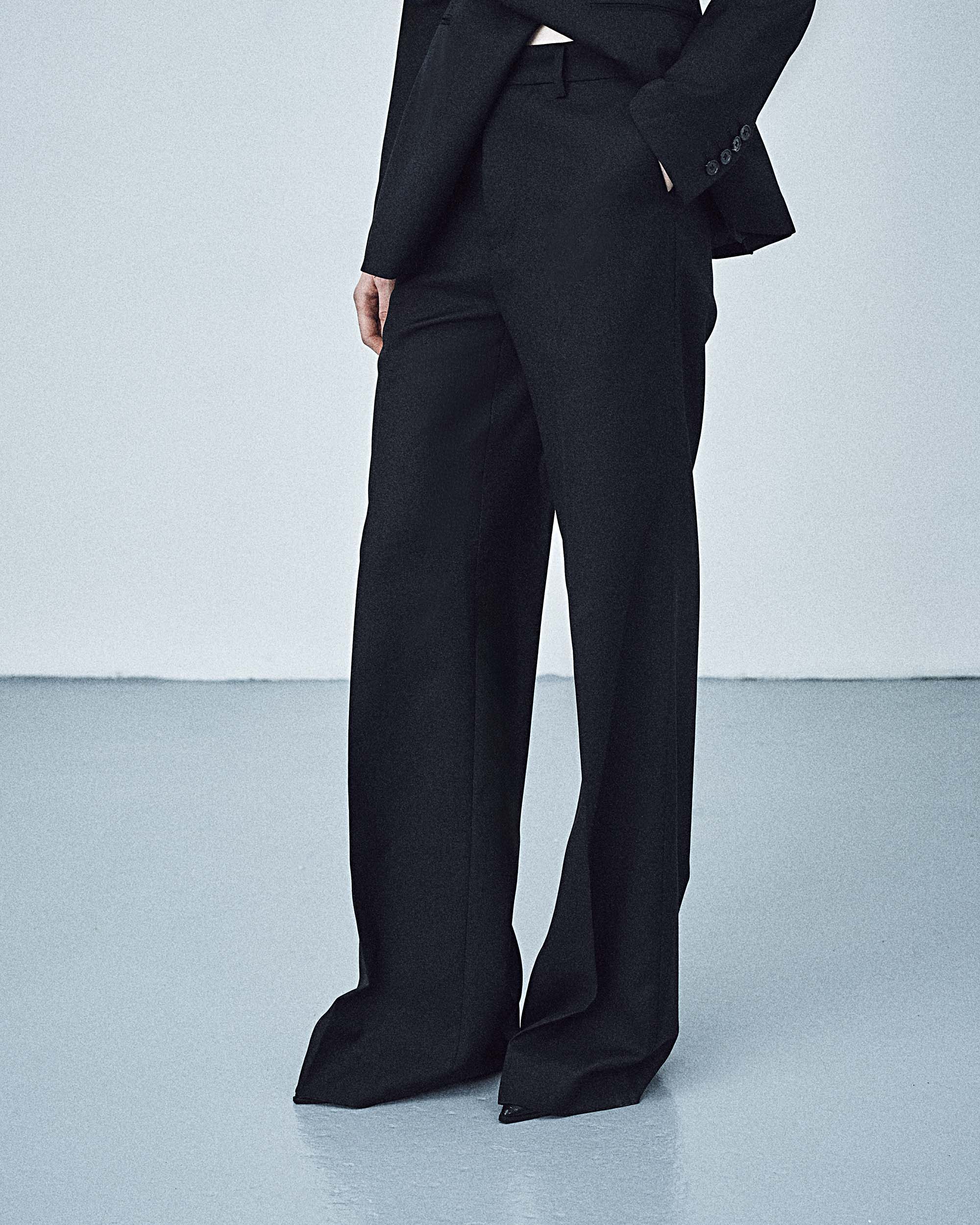 Flared Tailored Trouser In Black - Image 2