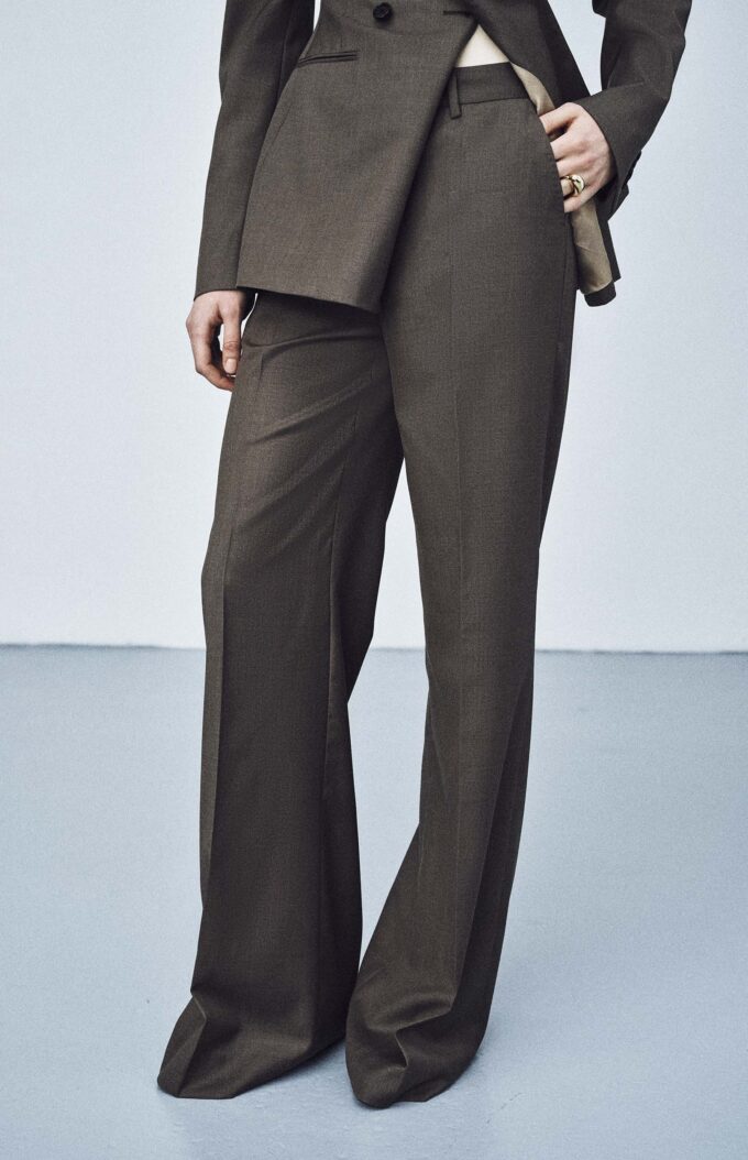 Flared Tailored Trouser In Brown Grey