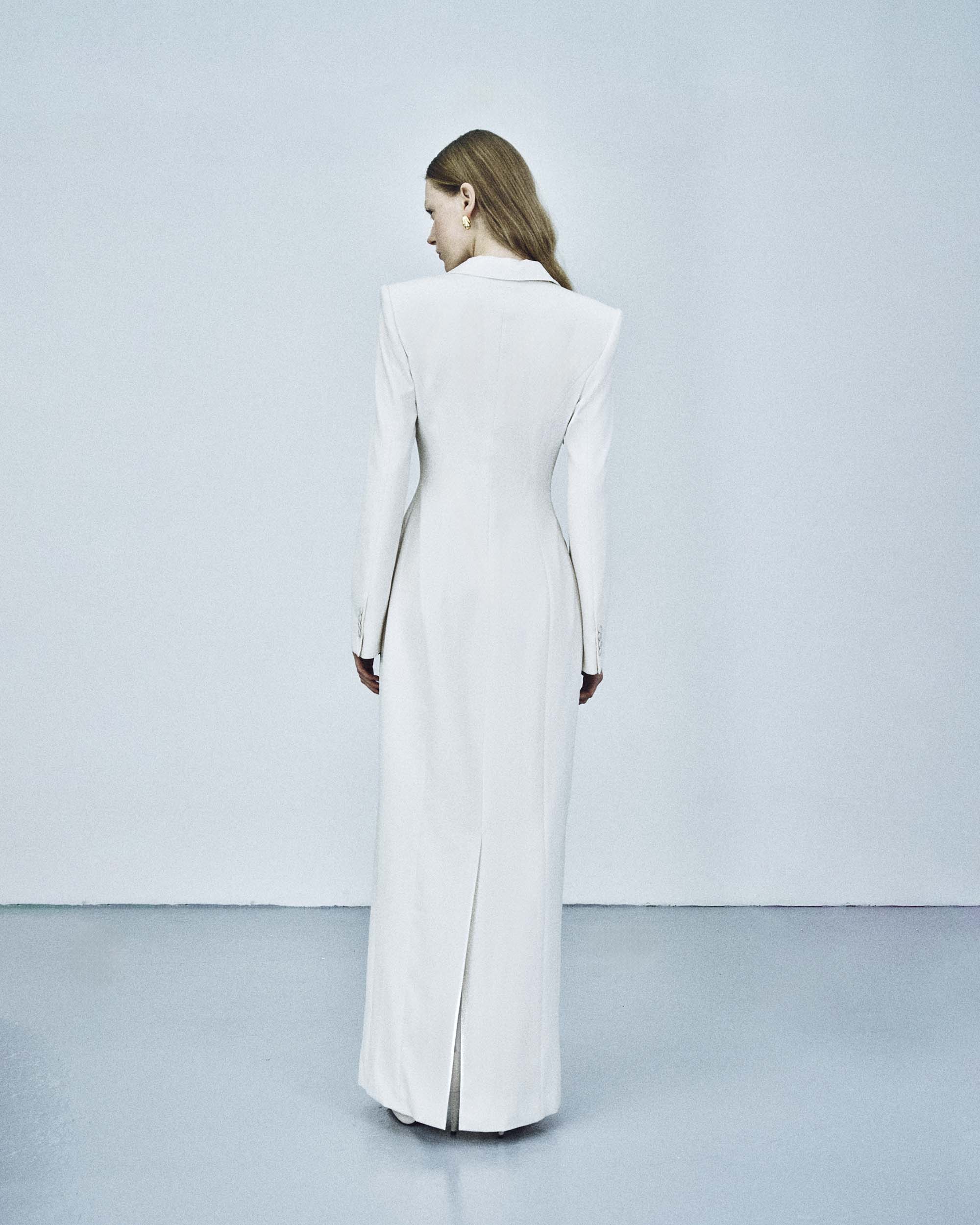 Deep Neckline Tailored Dress - Image 6